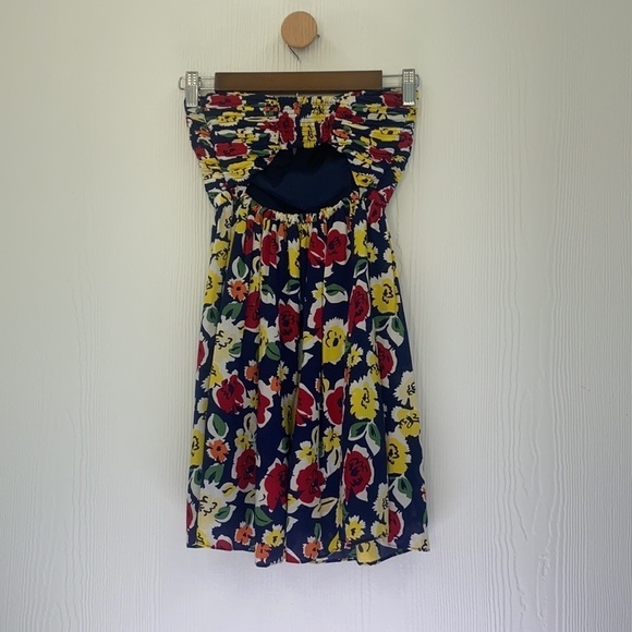 Urban Outfitters - Kimchi Blue Floral Strapless Mini Dress Size XS - Picture 6 of 13